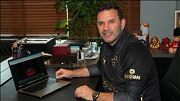 Galatasaray Teknik Direktörü Okan Buruk, AA'nın "Yılın Kareleri" oylamasına katıldı