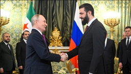 الشرع من موسكو: سوريا تجاوزت تحدي توحيد أراضيها 