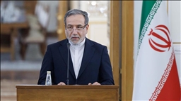 Iran denies 'recent contacts' with US amid war fears