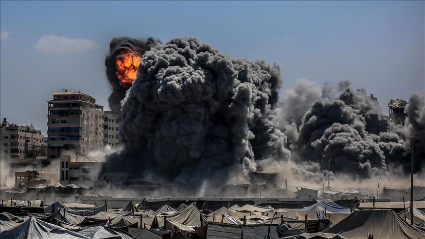 Ish-robi izraelit rrëfen se si iku nga bombardimet izraelite së bashku me luftëtarin e Hamasit