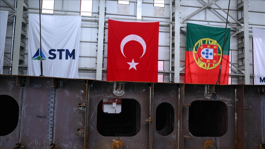 Türkiye'nin Portekiz için üreteceği gemilerin ilkinin bloğu kızağa alındı