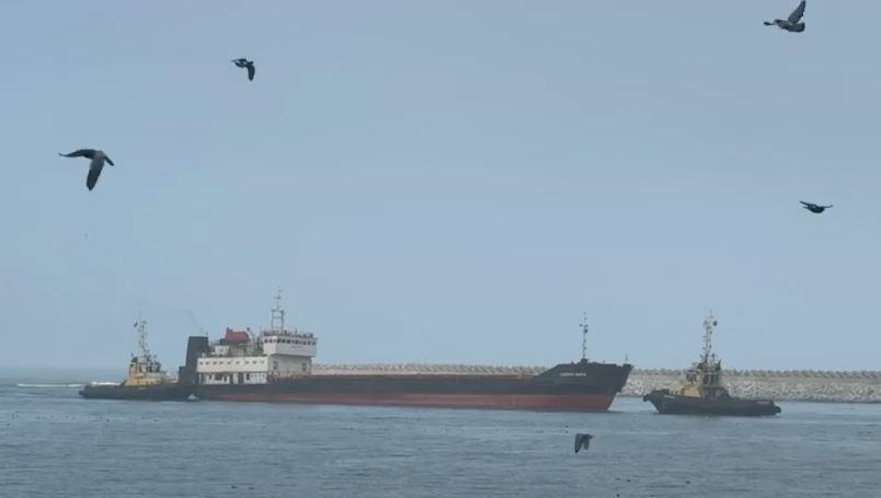 В акватории порта Махачкала завершена операция по оказанию помощи иранскому судну