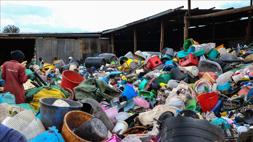 « Polluants éternels »  : jusqu’à 1 700 milliards d’euros de coûts potentiels pour l’Europe d’ici 2050