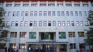 Manavgat Belediyesine yönelik "rüşvet" davası sanıklarının yargılanması sürüyor