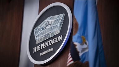 Da Vinci şifresi, Amerikan askeri siyasası ve Avrupa'nın rüyaları