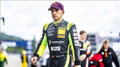 Otomobil sporcusu Ayhancan Güven, bir kez daha Formula E aracının direksiyonuna geçecek 