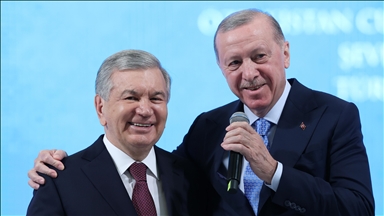 Presidenti i Uzbekistanit: Turqia po bëhet një nga qendrat e reja gjeopolitike të fuqisë në botë