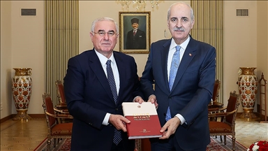 TBMM Başkanı Kurtulmuş, Kamu Başdenetçisi Akarca'yı kabul etti