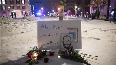 New video shows Alex Pretti in confrontation with federal agents 11 days before he was killed