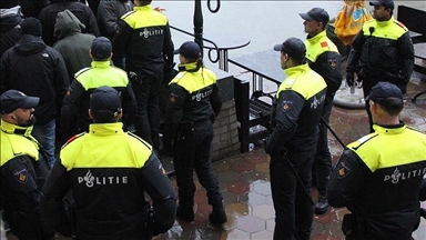 В Нидерландах расследуют предполагаемое полицейское насилие против мусульманок