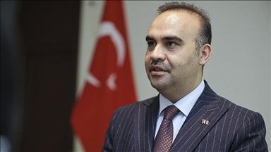 Bakan Kacır, Özbekistan Yatırım, Sanayi ve Ticaret Bakanı Kudratov ile görüştü