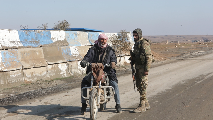 Al menos dos policías muertos en un ataque a su puesto de control en el este de Siria