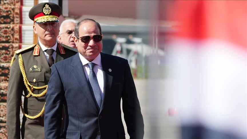 الرئيس المصري يحذر من "تداعيات خطيرة" جراء التصعيد مع إيران