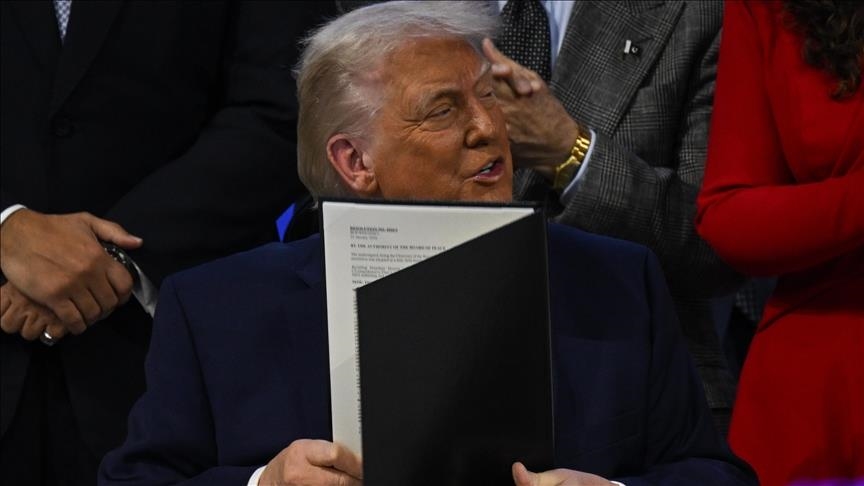 Trump tegaskan tak akan menarik agen ICE dari Minnesota meski tekanan meningkat