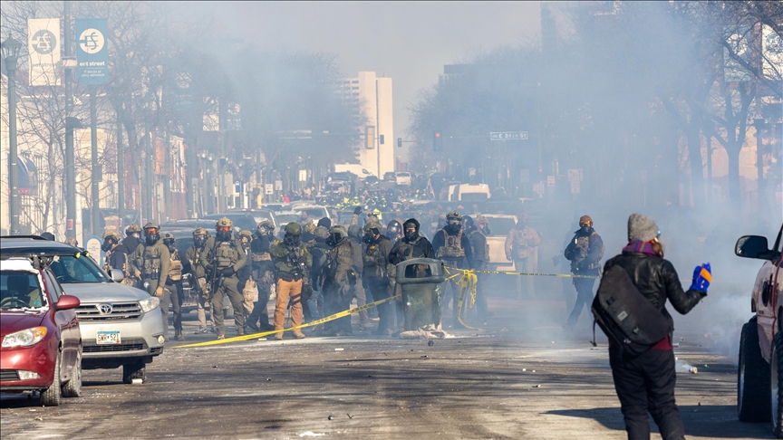 أحداث مينيسوتا.. ترامب يبرر مقتل بريتي بوصفه "كان غاضبا وعنيفا"