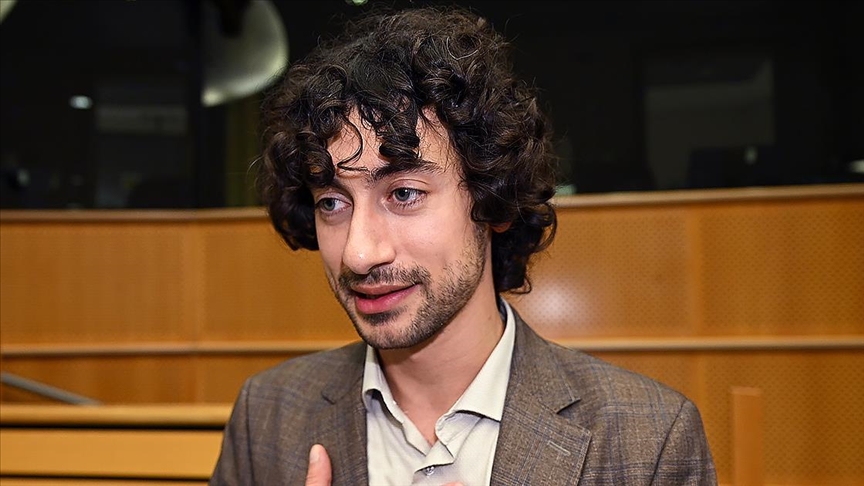 Gazze sorusu nedeniyle işten çıkarılan İtalyan gazeteci, İsrail’e yaptırımları gündeme getirdi 