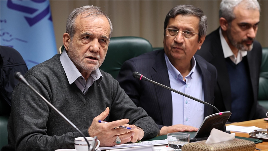 Iran says diplomacy requires US to drop threats