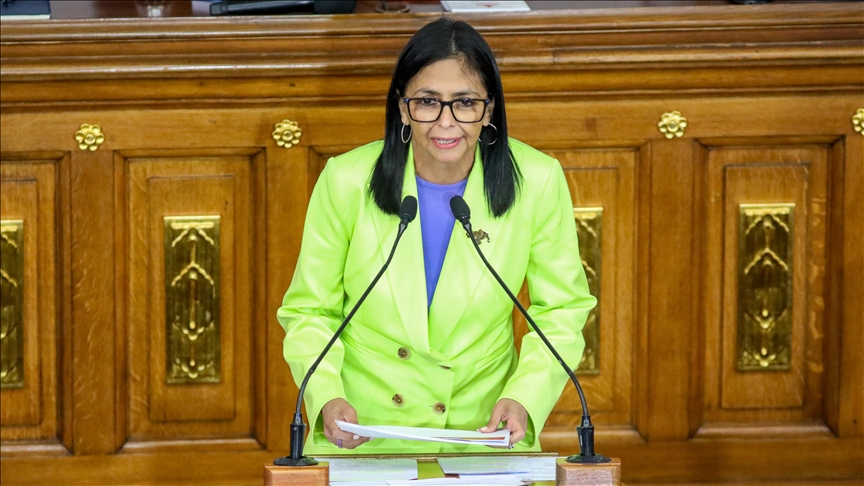 Venezuela Geçici Devlet Başkanı Rodriguez'den hava sahası açıklaması