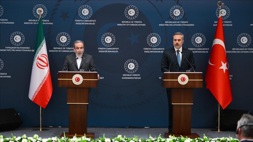 فيدان: تركيا تعارض أي تدخل عسكري ضد إيران 