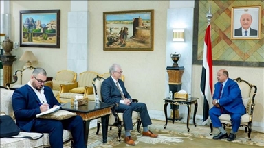 "الرئاسي اليمني": تمكين المرأة في الحكومة الجديدة دون محاصصة