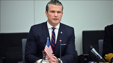 وزير الحرب الأمريكي: مستعدون لتنفيذ أوامر ترامب بشأن إيران