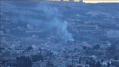 Fresh Israeli airstrikes hit southern Lebanon