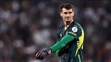 Fenerbahçeli kaleci Dominik Livakovic, Dinamo Zagreb'e kiralandı