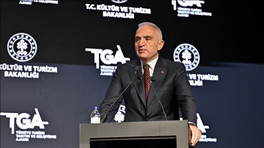 Kültür ve Turizm Bakanı Ersoy: Türkiye'nin 2026 yılı turizm geliri hedefi 68 milyar dolar