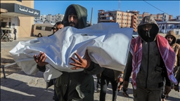 İsrail'in Gazze Şeridi’nin orta kesimindeki saldırısında 2 Filistinli hayatını kaybetti