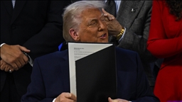 Trump says he is not pulling ICE agents out of Minnesota