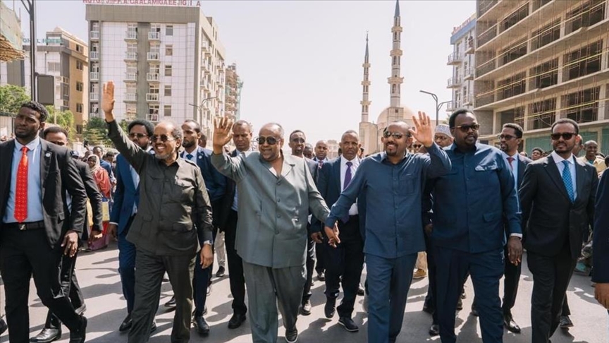 قمة ثلاثية لتعزيز التعاون بين إثيوبيا والصومال وجيبوتي