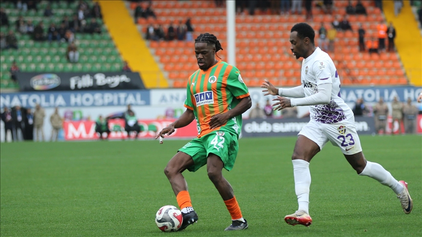 İkas Eyüpspor, Corendon Alanyaspor'u 3-1 mağlup etti