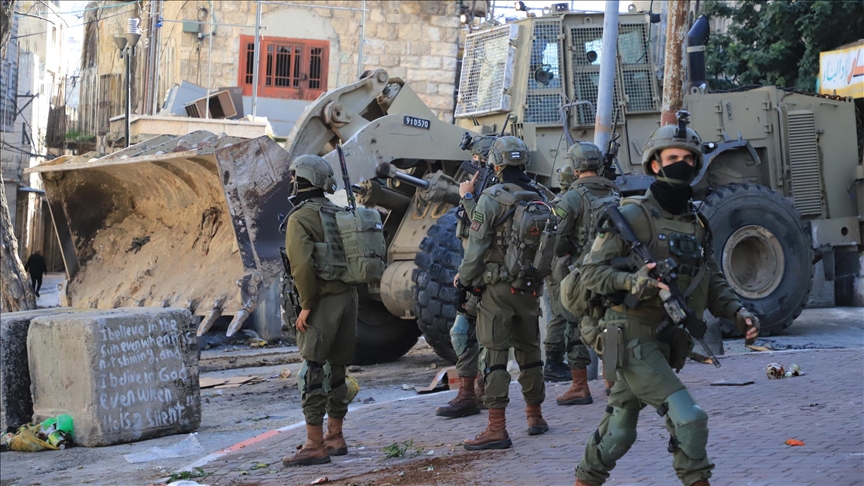 Palestinian children injured in Israeli raids, as illegal settlers step up attacks in West Bank