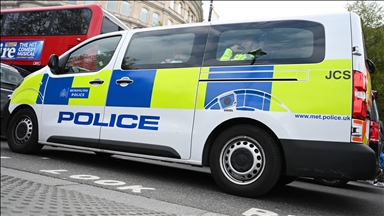 London jewelry shop robbed in broad daylight