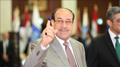 Iraq's largest political bloc backs Maliki for premiership, dismissing 'external pressure'