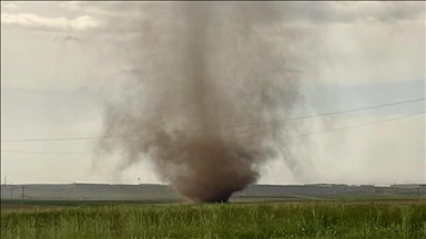 France : une tornade frappe la ville de Mios en Gironde, causant d’importants dégâts