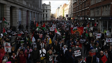 Tens of thousands march across Europe in support of Palestine