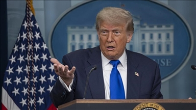 Trump backs DHS Secretary Noem amid mounting criticism