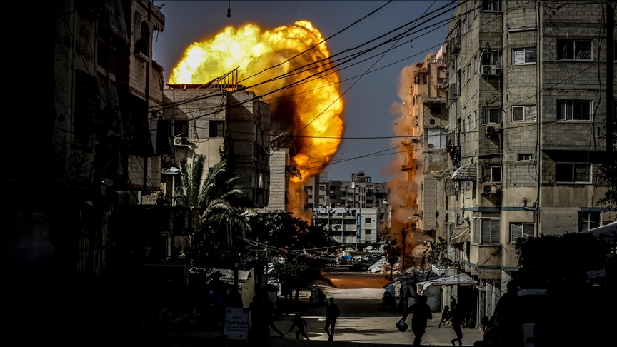 AB, İsrail'in ateşkesi ihlal ederek Gazze'ye yaptığı saldırıları kınadı