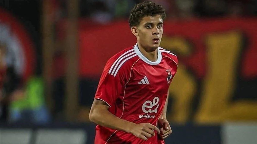 قدم.. برشلونة يعلن ضم المهاجم المصري حمزة عبد الكريم