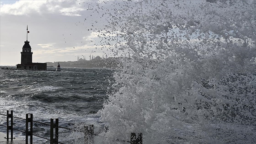Yurdun bazı bölgeleri için kuvvetli fırtına uyarısı
