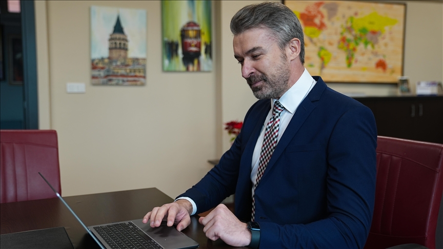 İstanbul'da öğretmenler, AA'nın "Yılın Kareleri" oylamasına katıldı