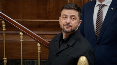 Nouvelle réunion au format trilatéral Russie-États-Unis–Ukraine prévue à Abou Dhabi les 4 et 5 février, selon Zelensky