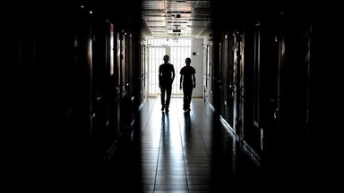 رابطة يمنية تدعو للكشف عن السجون السرية والتحقيق بالإخفاء القسري