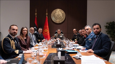 رئيس الأركان الليبي وقائد "إيريني" يبحثان تطوير الشراكة مع أوروبا