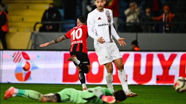 Gençlerbirliği konuk ettiği Gaziantep FK'yı yendi