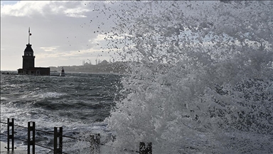 Yurdun bazı bölgeleri için kuvvetli fırtına uyarısı