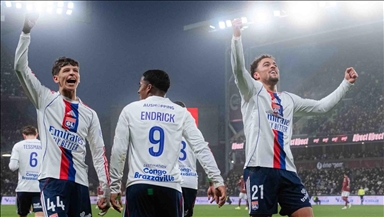 قدم.. أولمبيك ليون يواصل سلسلة انتصاراته بالفوز على ليل