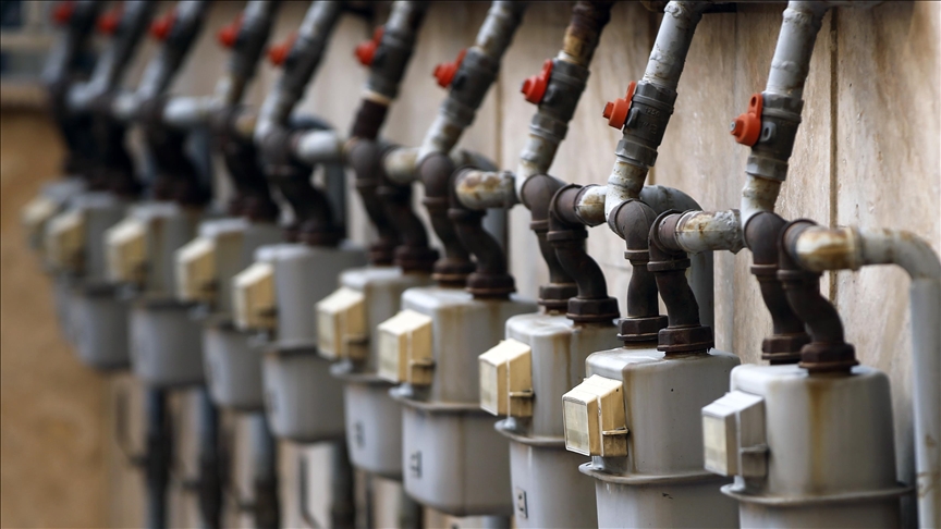 Germany's gas reserves drop amid freezing temperatures, opposition raises alarm