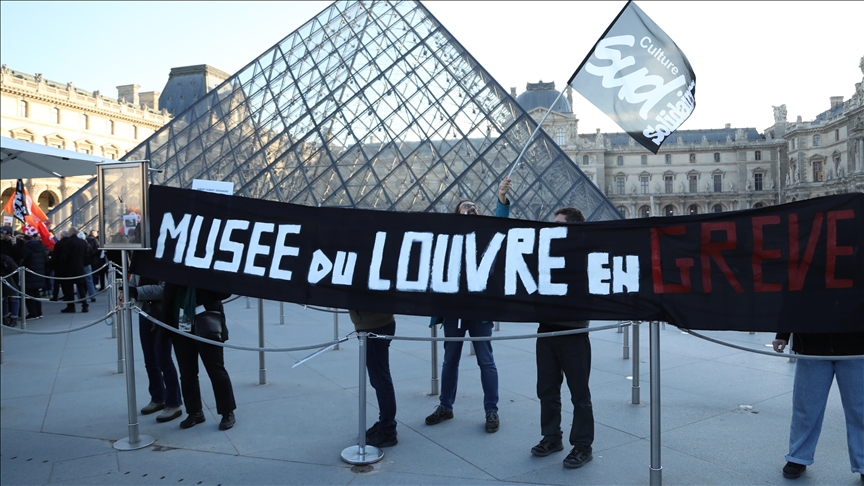 Musée du Louvre : une partie du personnel reconduit la grève, le musée reste partiellement ouvert